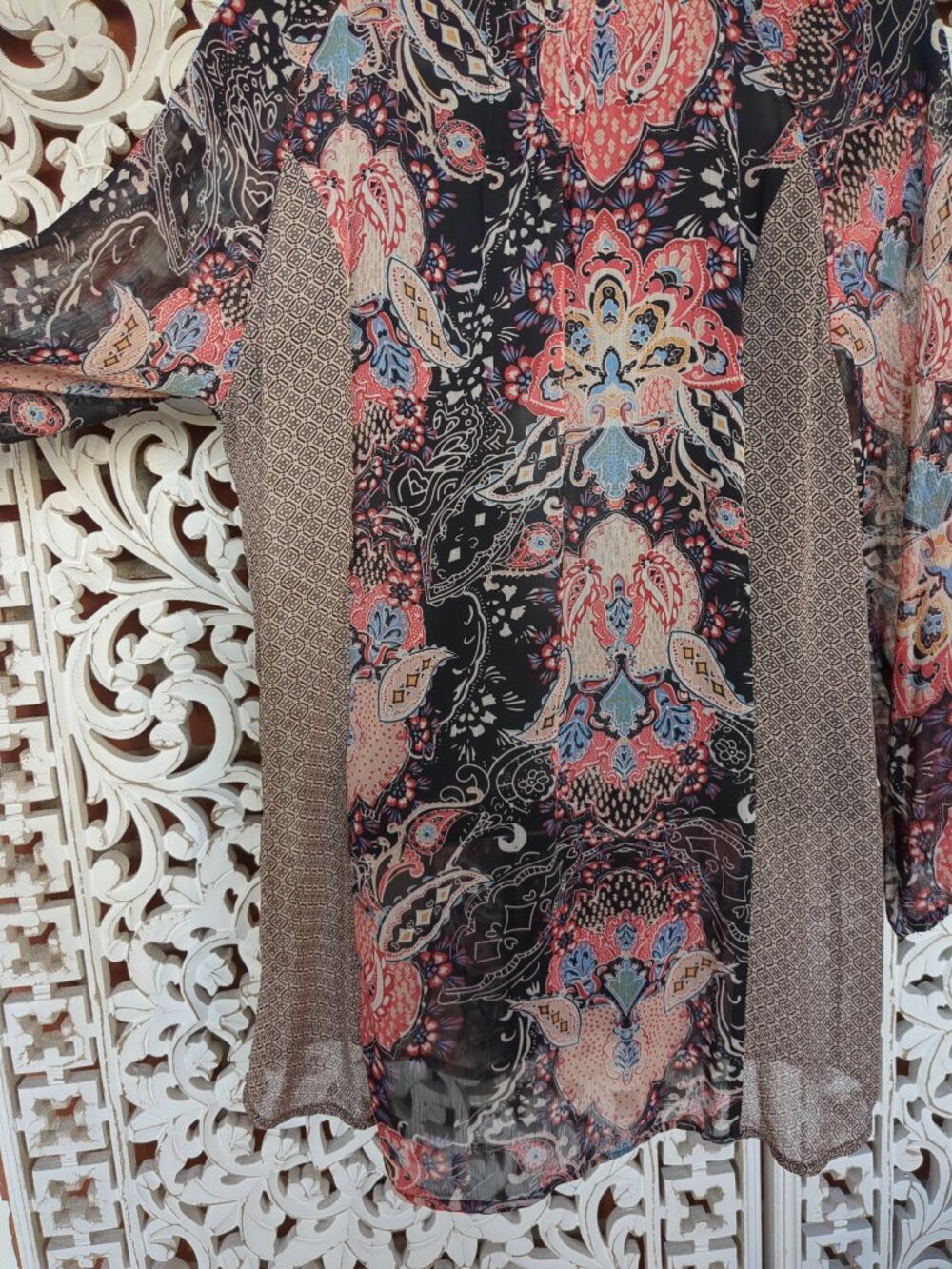 Long Sleeved Multi Color Casual Blouse - Picture 9 of 14